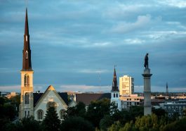 Why Investors Are Flocking to Charleston: The Untold Story!