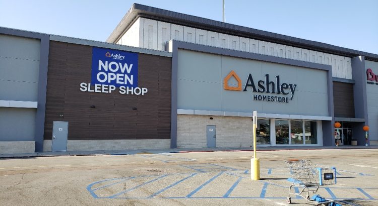 Why Investors Are Suddenly Flocking to West Ashley in 2025