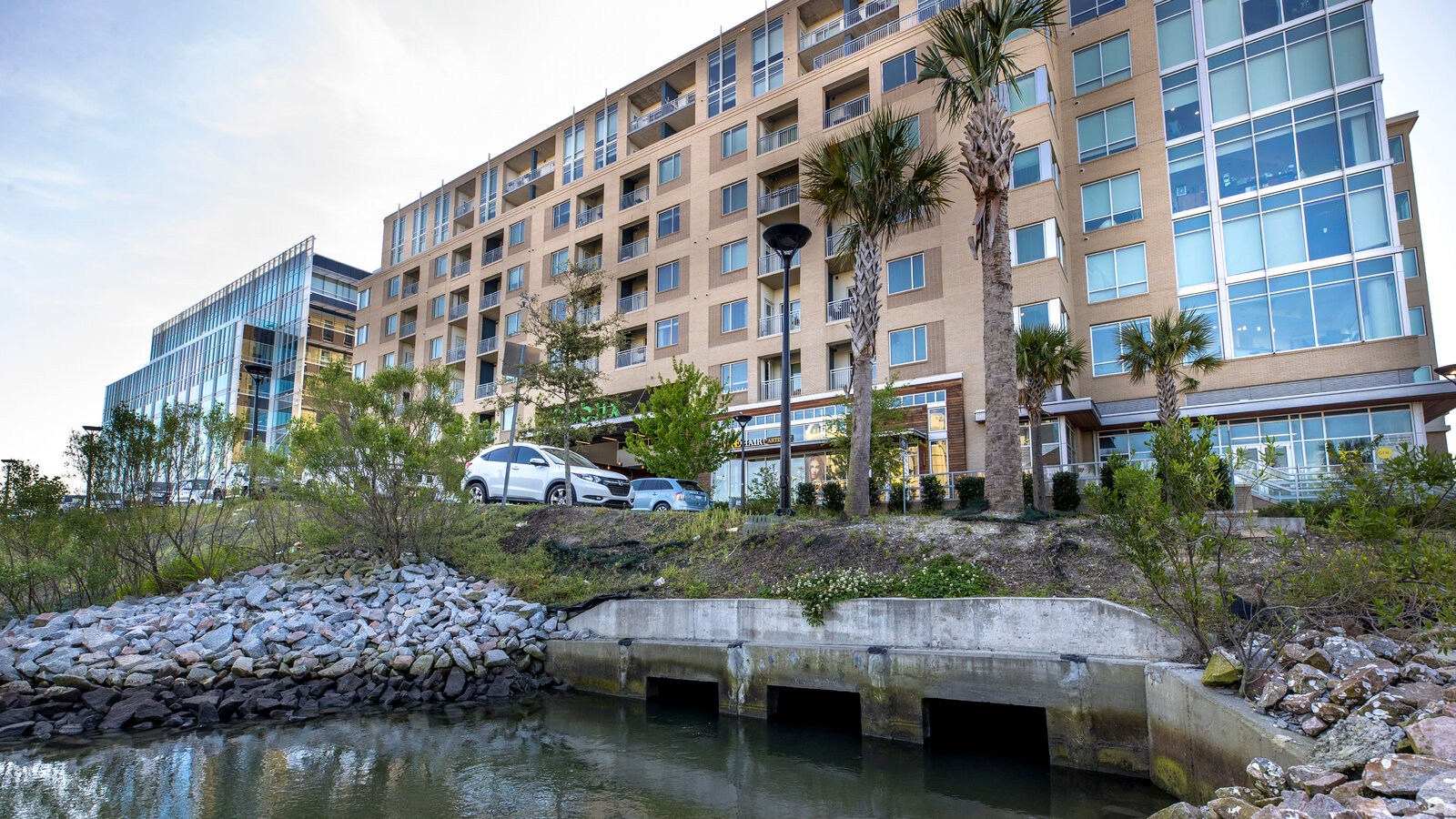 Impact of Climate Risk on Charleston Property Values